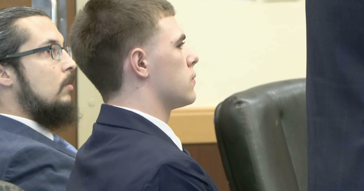 Judge clears jury pool after hallway blowup in Cape Coral teen murder trial cover image